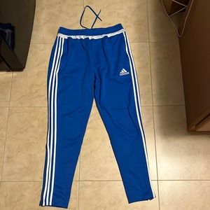 Men’s Adidas blue sweat pants climacool size large